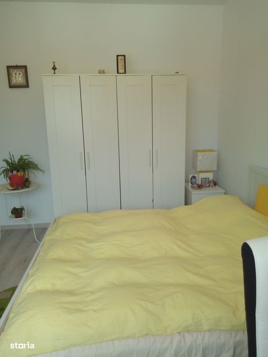 Vede din camera Padurea Rosu la200m, STB 200 m,etj 2 din3,lift,mobilat