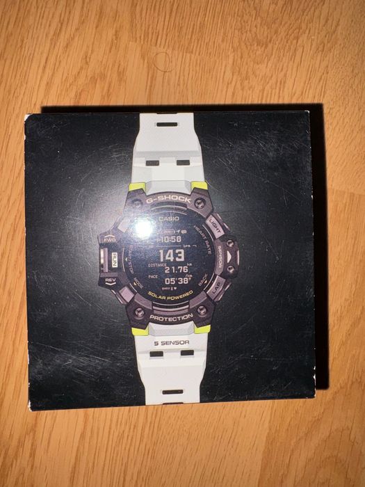 Casio GBD-H1000 white