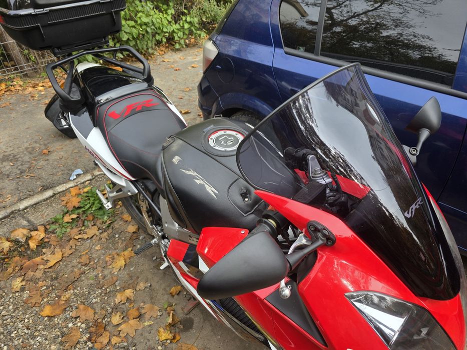 Honda VFR 800 full echipată/accesorizata OEM