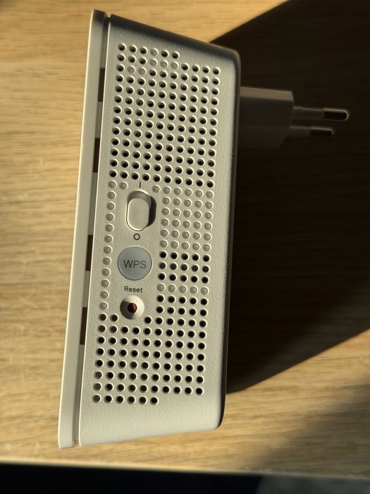 Wi-Fi екстендер LINKSYS  RE7000