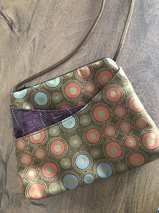Дамска чанта - ръчна изработка