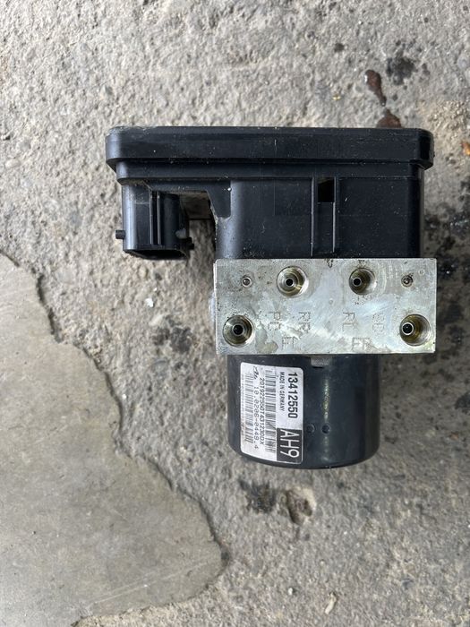 pompa abs opel astra j 2012 1.7cdti