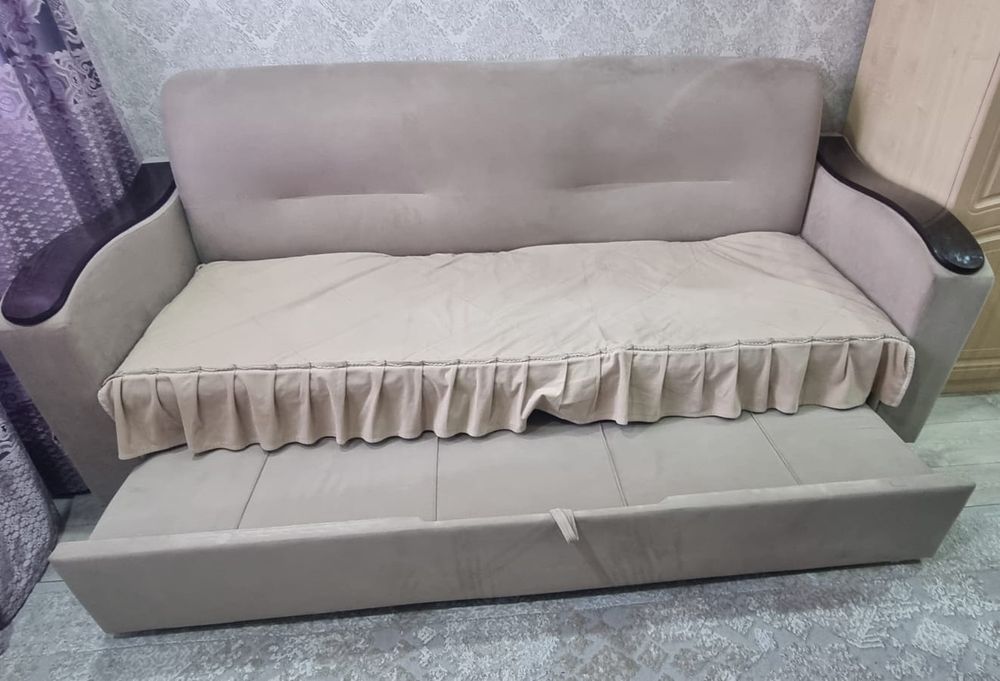 Продам диван-тахта