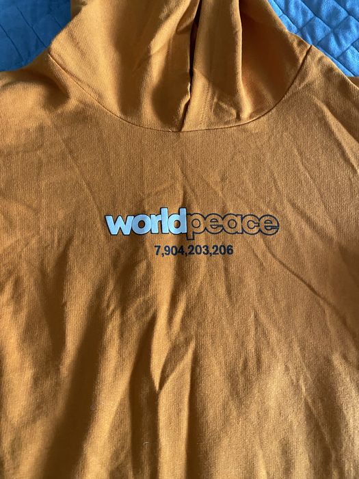 продаются две кофты совершенно новые