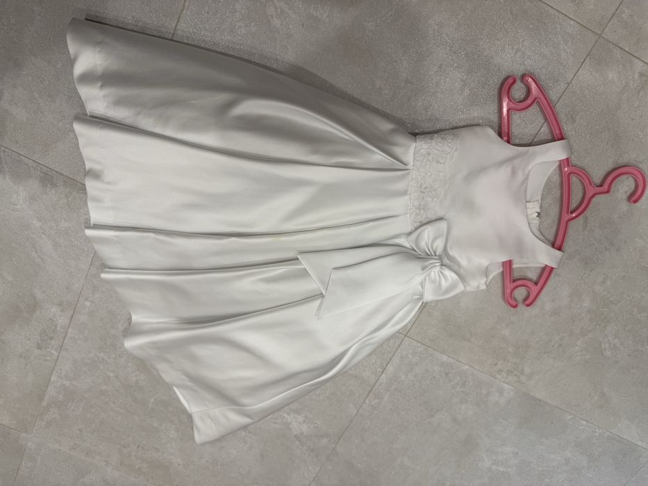 Платья нарядные 5-7 лет