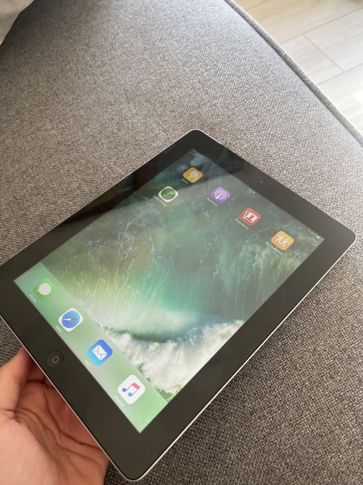 Vand IPad gen 4