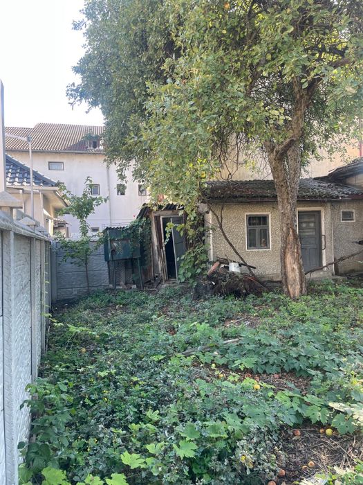 Vand casa,zona centrala.