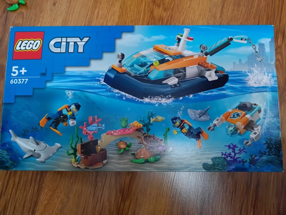 Lego City Barca pentru scufundări de explorare
