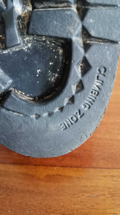 bocanci iarna Raichle vibram goretex 37.5