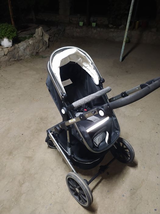 Детская коляска.