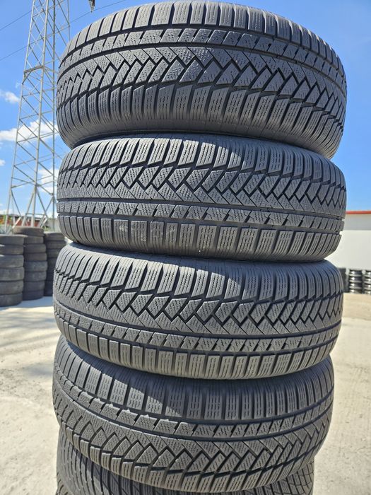 Vând anvelope iarna 235/65r17 235/65/17 CONTINENTAL