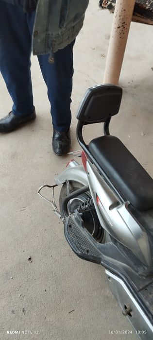 skuter bonvi sotiladi