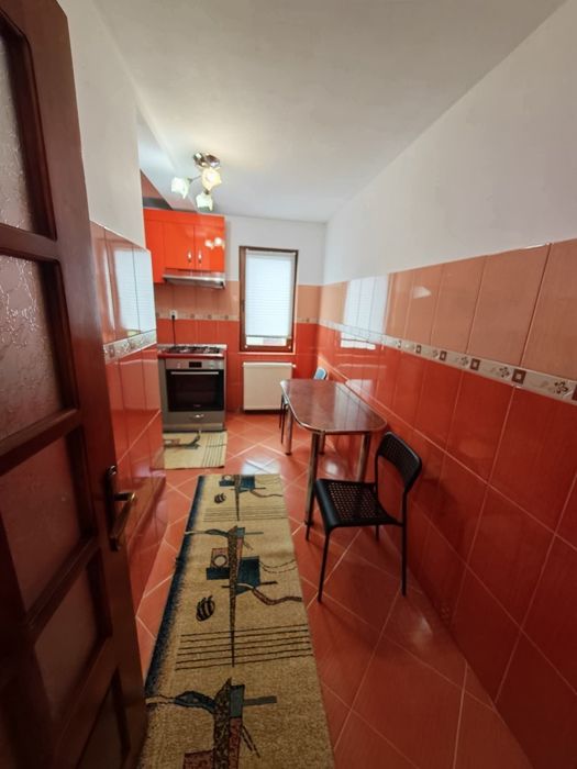 Închiriez apartament 2 camere - Tiberiu Crudu - Capăt  1 - Mobilat - AC - Loc parcare