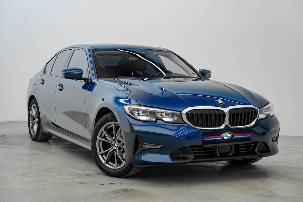 BMW Seria 3 Distronic // Led // Scaune sport