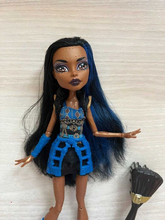 Кукла монстър хай monster high