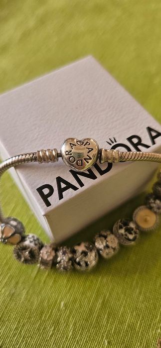 Vand Bratara Pandora