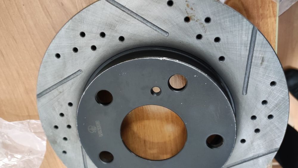 Продам тормозные диски