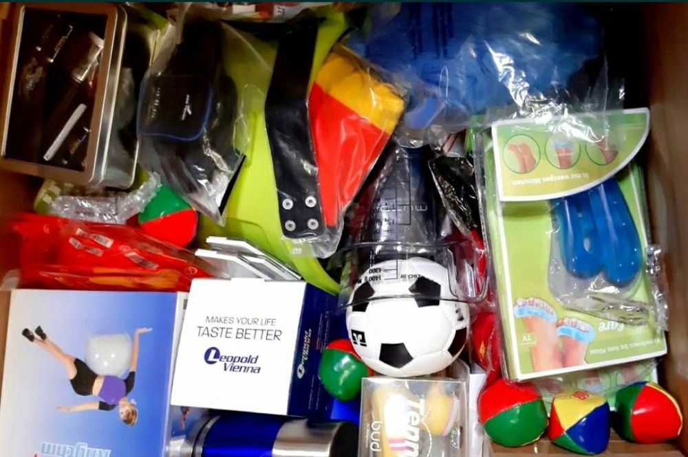 Loturi produse mixte,bunuri de promovare,bunuri de uz casnic,jucarii