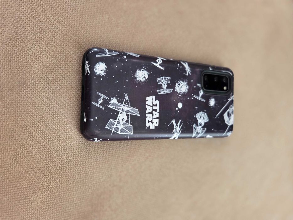 Телефон Samsung Galaxy S20