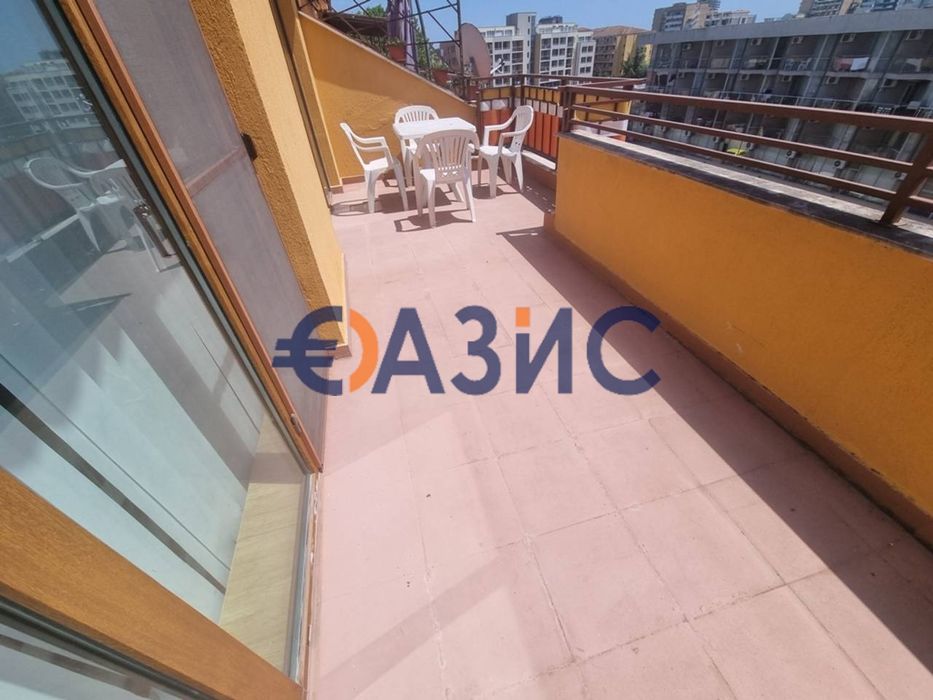 Продава се Двустаен апартамент в к.к. Слънчев бряг - 83 кв.м за 722 €/кв.м - Снимка #13