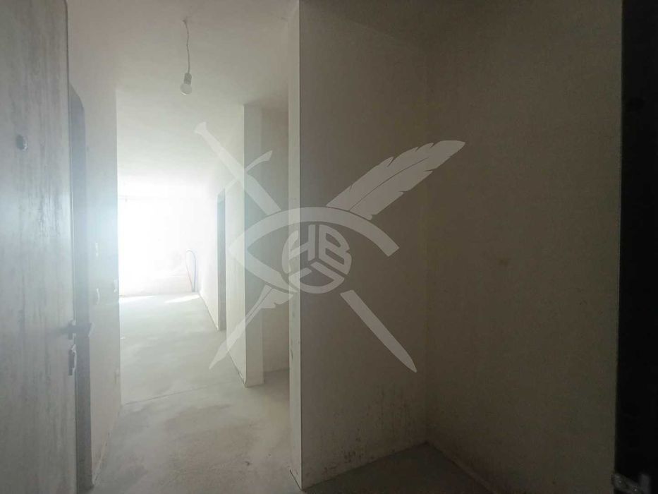 Двустаен апартамент в жк. Банишора № 88414