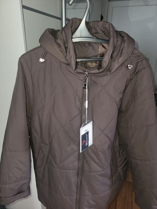 Демисезонная куртка