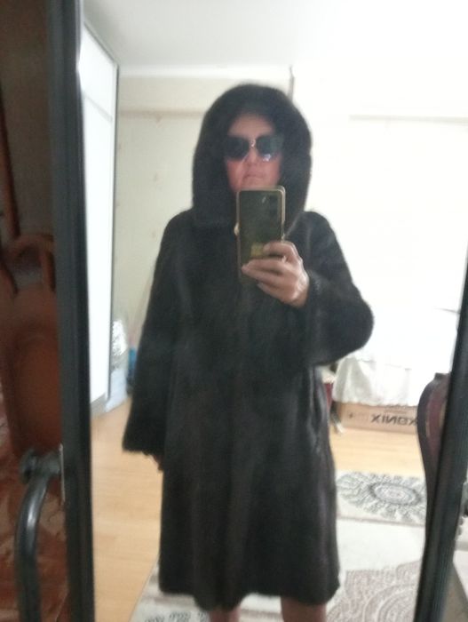 Продам шубу б/у.