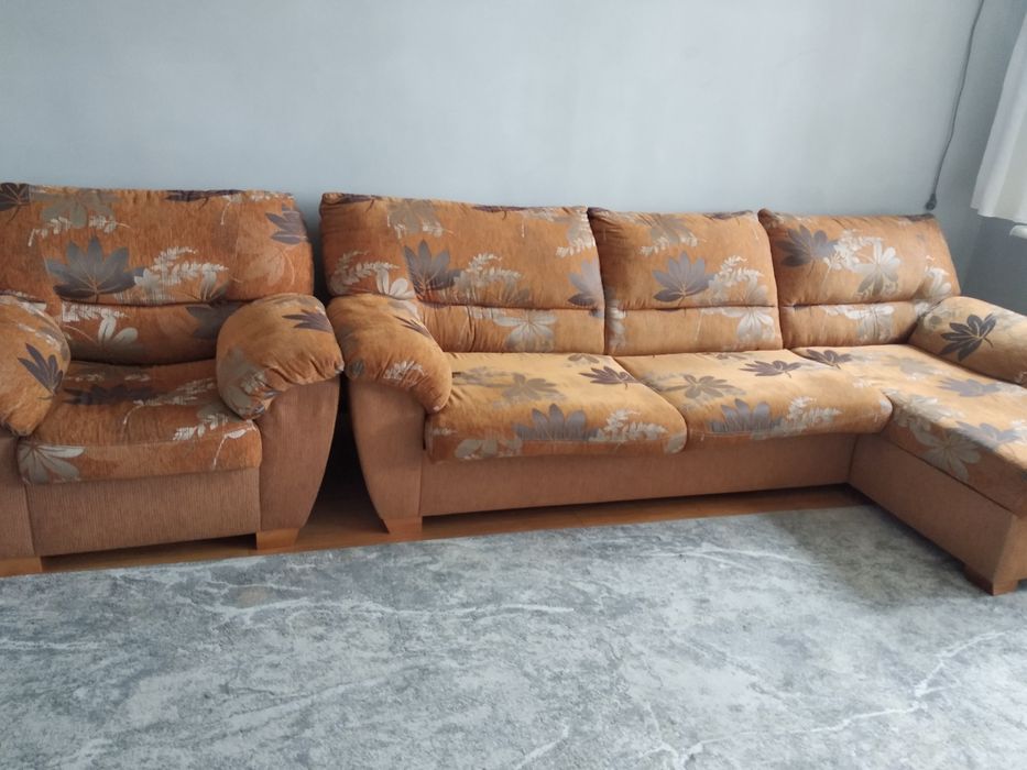 Продам уголок отдыха