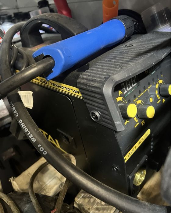 Сварочная проволока.Со флюсом и без.