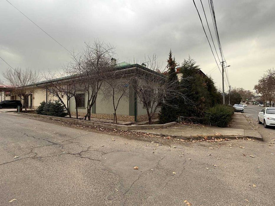 Продается участок-земля. 5 сот Первая линия Луначарский. Угловой.