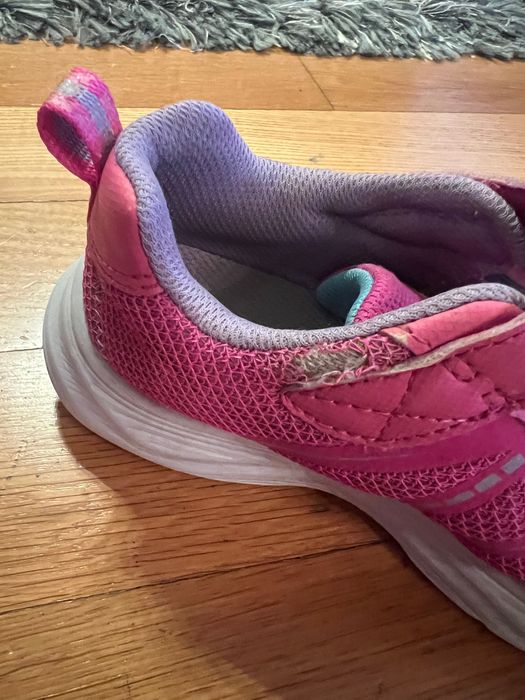 Детски маратонки Skechers 33 номер и 36 номер