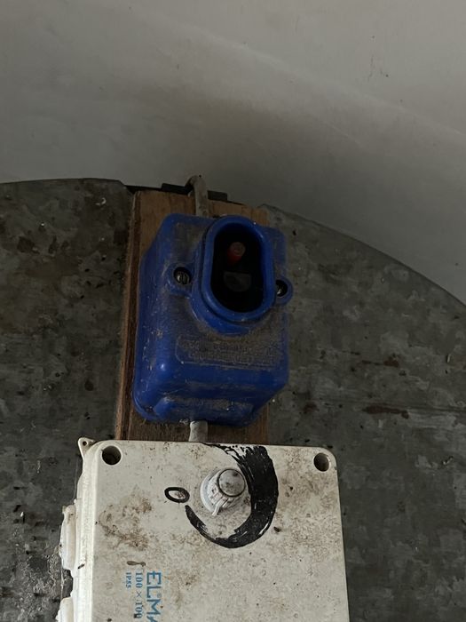 Центруфуга за мед