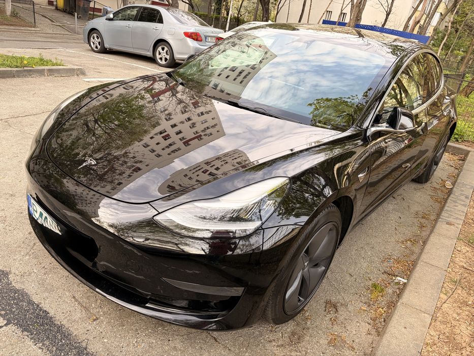 Vând Tesla Model 3 Standard Range Plus (SR+)306 CP
