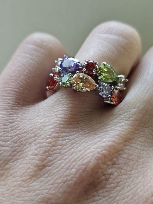 Inel de argint cu pietre colorate marimea 52