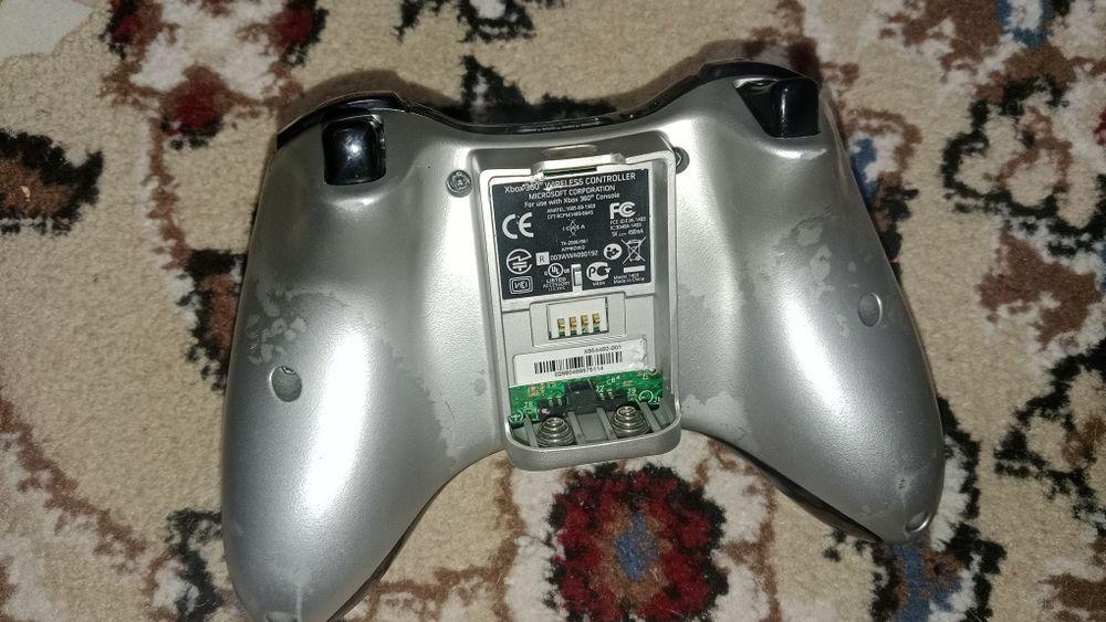 Продам или обменяю Xbox 360 E