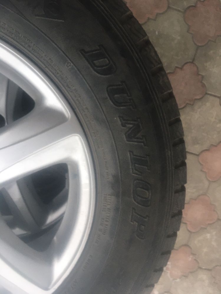 Dunlop r16 225 75