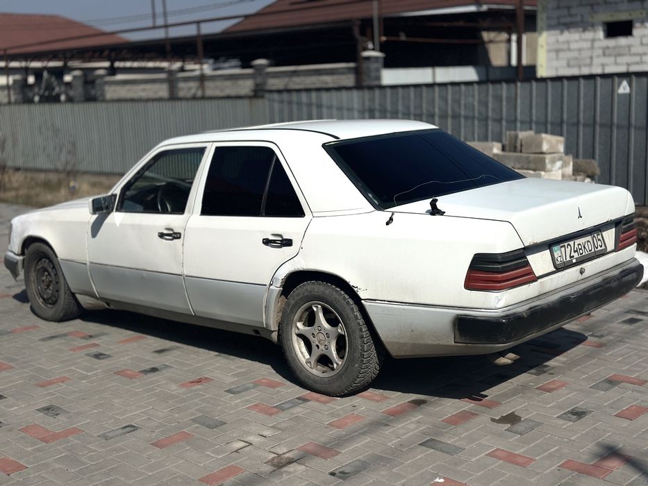 мерс 124 автомат