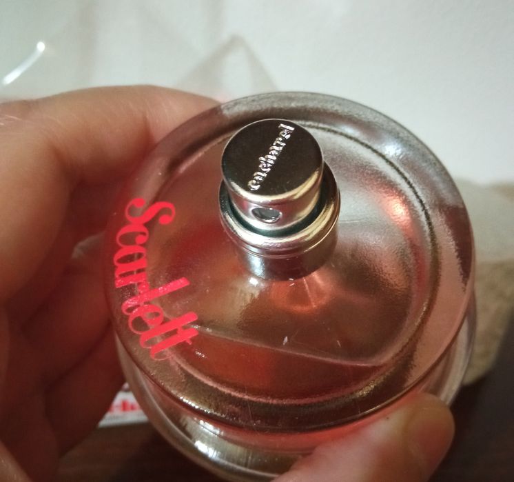 Парфюм Casharel Scarlet. РЕДКОСТЬ.