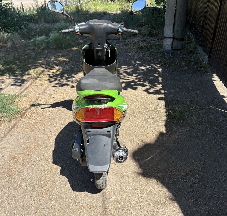 Скутер Racer Meteor