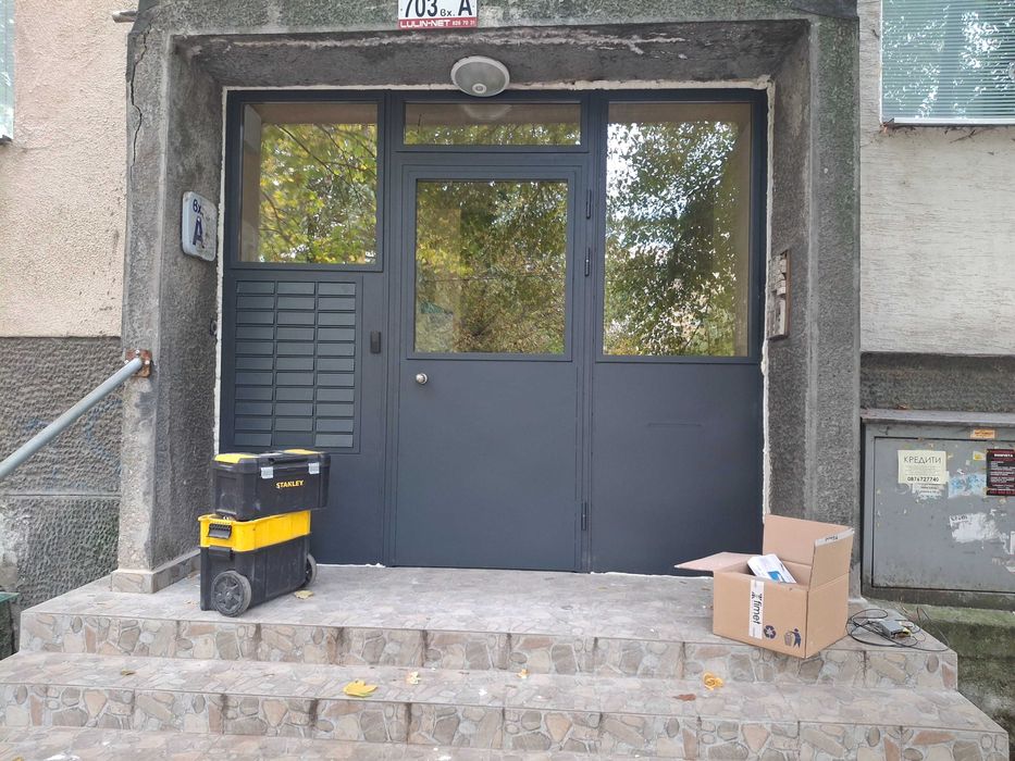 Метални врати за мазета и тавани входове,реетки