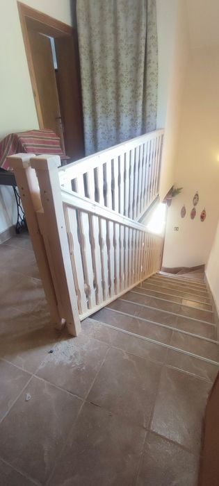 Дървен парапет по размер