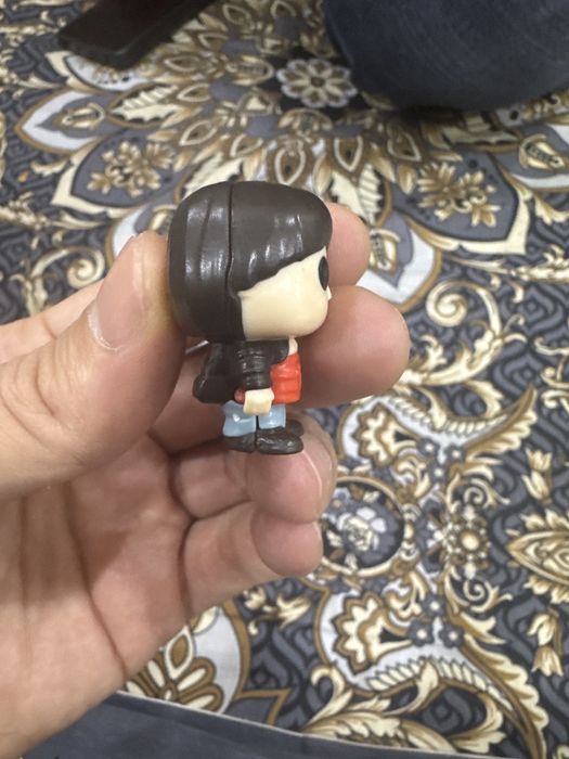 Продаю Уилла из киндера ОСД