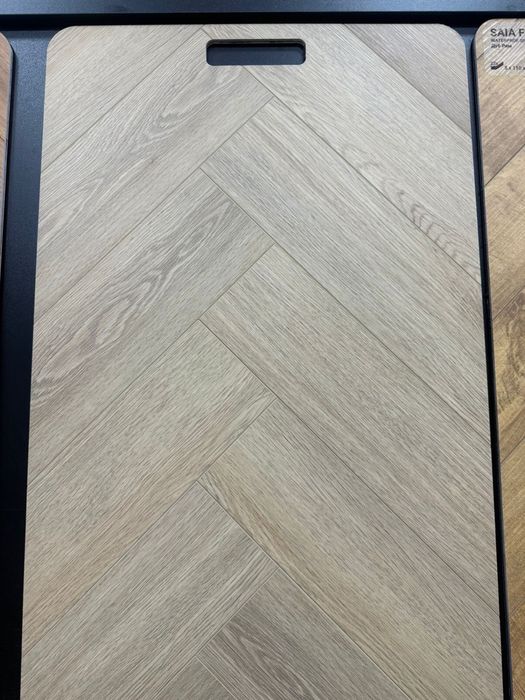 Ламинат ёлочка. Со склада