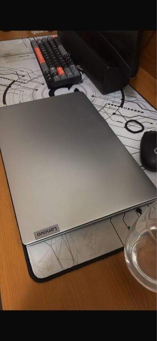 Laptop Lenovo Ideapad 1I