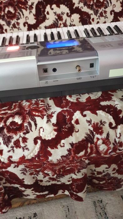 Orga Yamaha psr e403