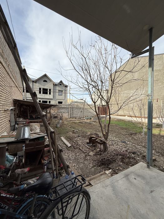 5 соток ер нархида уй сотилади! ADA гостиницадан 500 метр кирганда