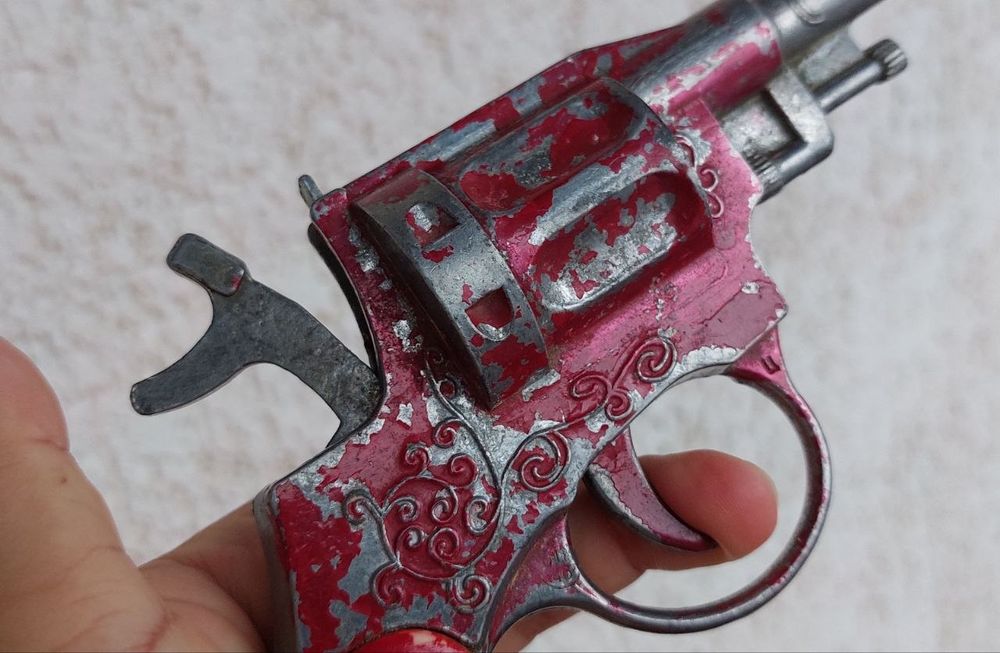 Игрушечный пистолет СССР