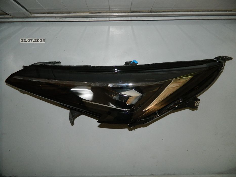 Фара changan x5 plus