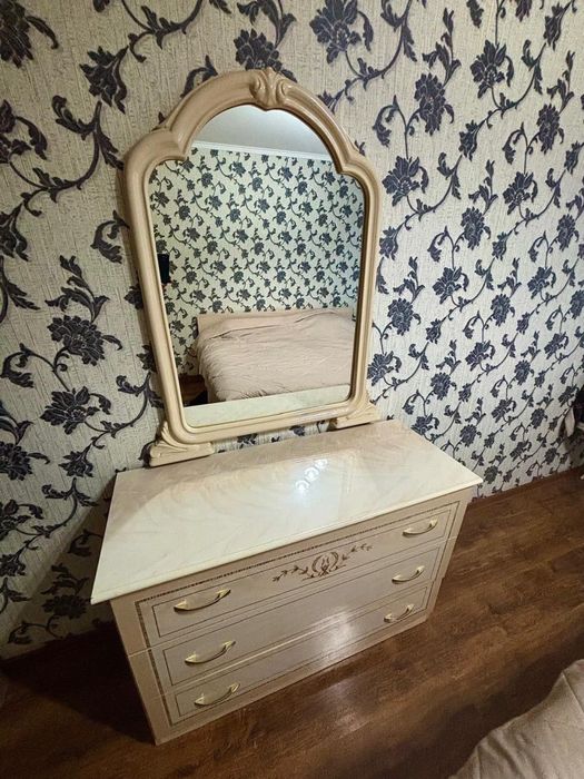 Продам мебель для спальни !