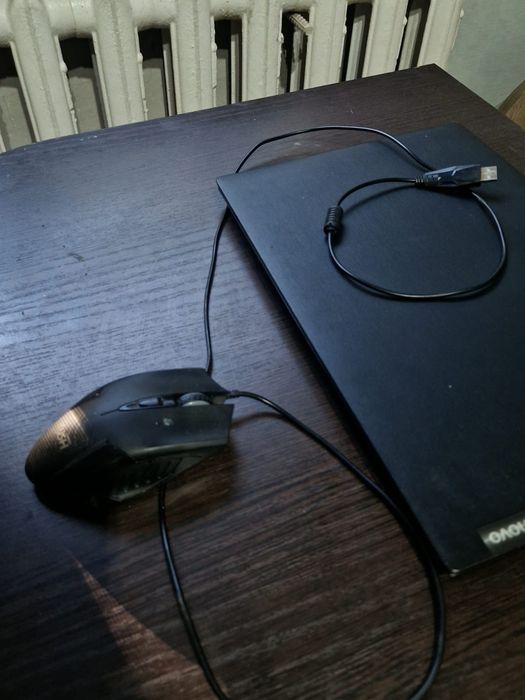Ноутбук Lenovo..